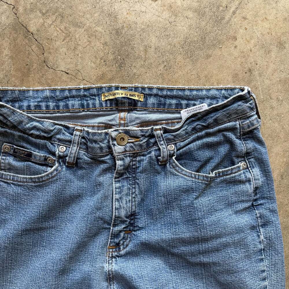 Riders Jeans Instantly Slims YJ Bootcut Jeans, Size 10/32 - Picture 4 of 8